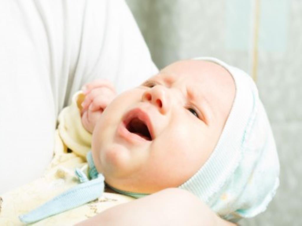 Как развивается ребенок в первый месяц после своего рождения?